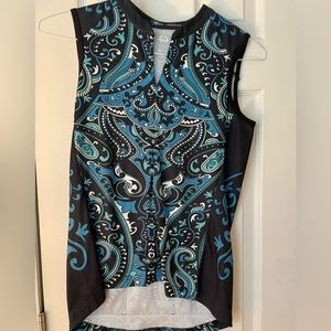 Athleta Black Sleeveless Cycling/Running Top Size Medium